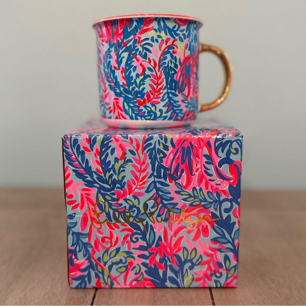 Lilly Pulitzer Surf Blue Mug!